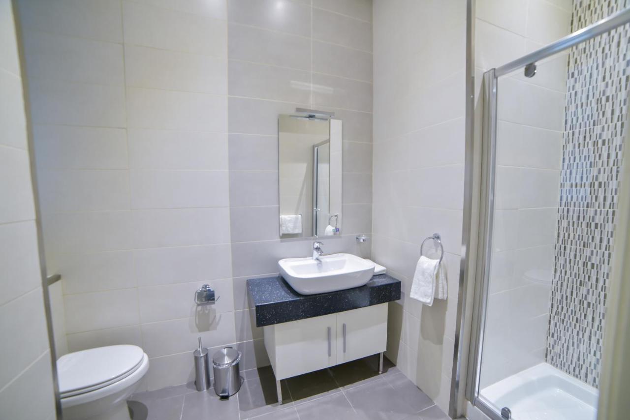 Ca1- City Central Apartment 1 Валета Екстериор снимка